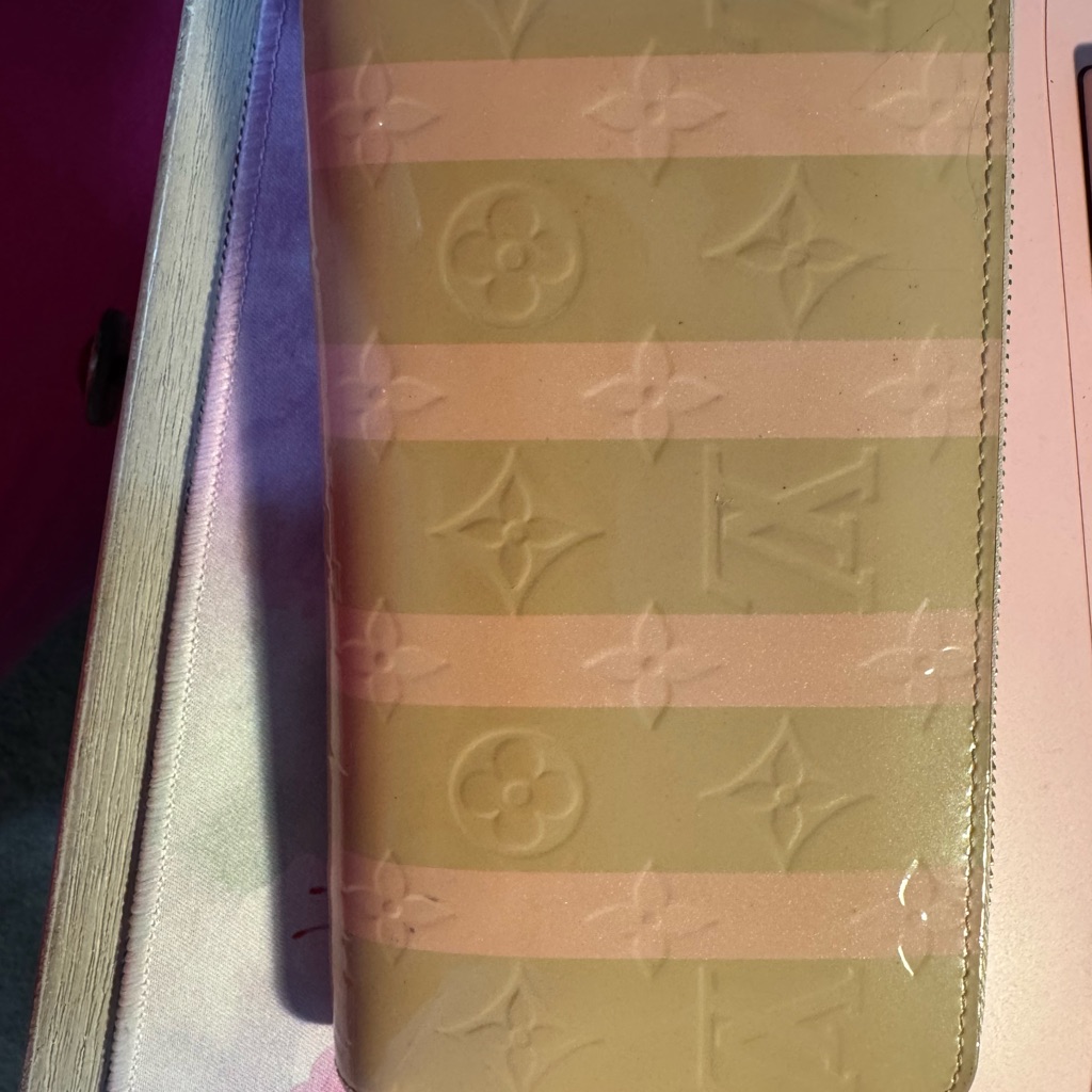 Louis Vuitton Rayures Pink And Beige Monogram Vernis Striped Wallet